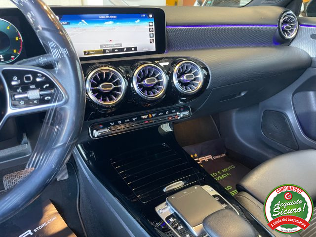 MERCEDES-BENZ A 180 usata, con Specchietti laterali elettrici