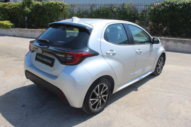 TOYOTA Yaris usata, con Riconoscimento dei segnali stradali
