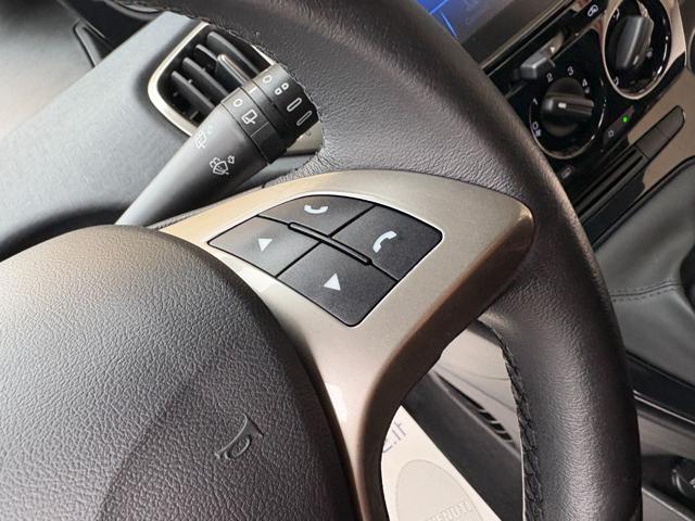 LANCIA Ypsilon usata, con USB