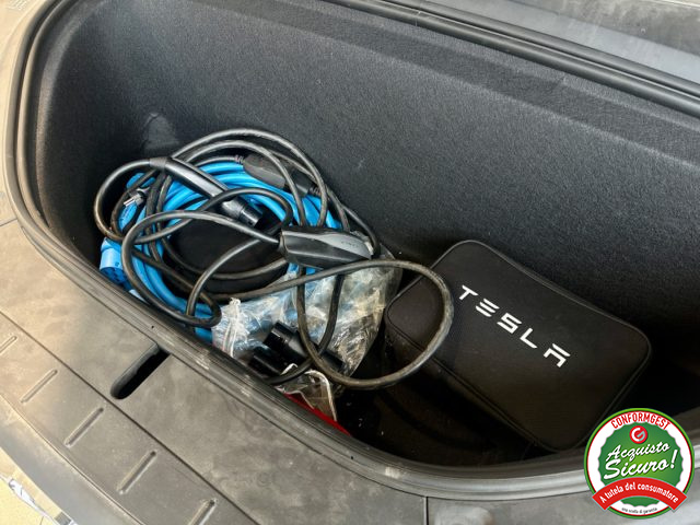 TESLA Model X usata, con Bracciolo