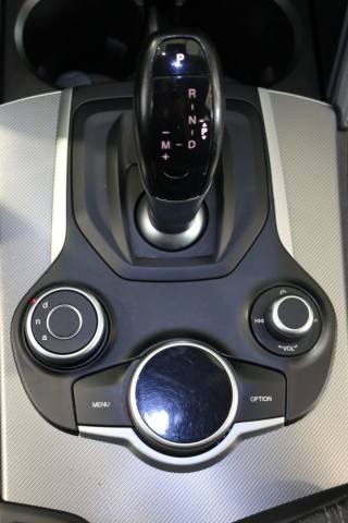 ALFA ROMEO Stelvio usata, con Vetri oscurati