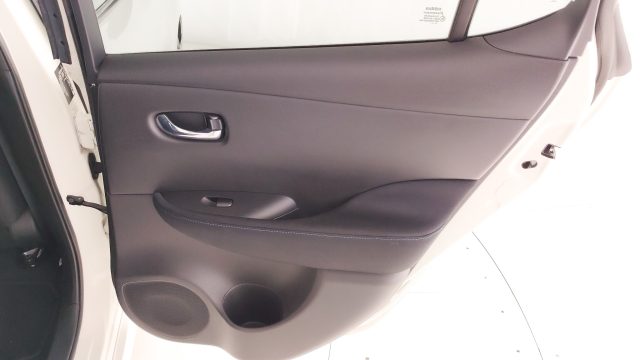 NISSAN Leaf usata, con Supporto lombare