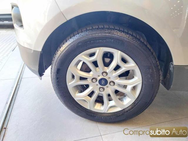 FORD EcoSport usata 22