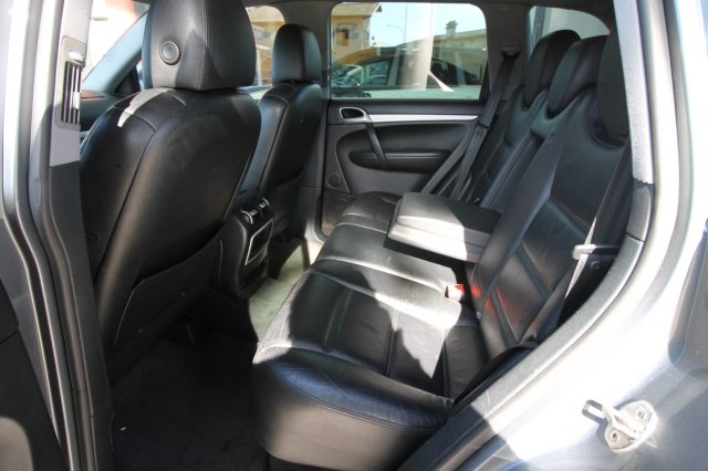 PORSCHE Cayenne usata, con Alzacristalli elettrici