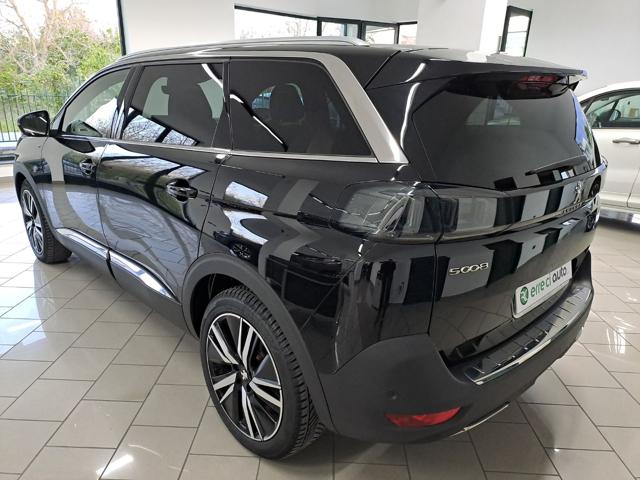 PEUGEOT 5008 usata, con Chiusura centralizzata