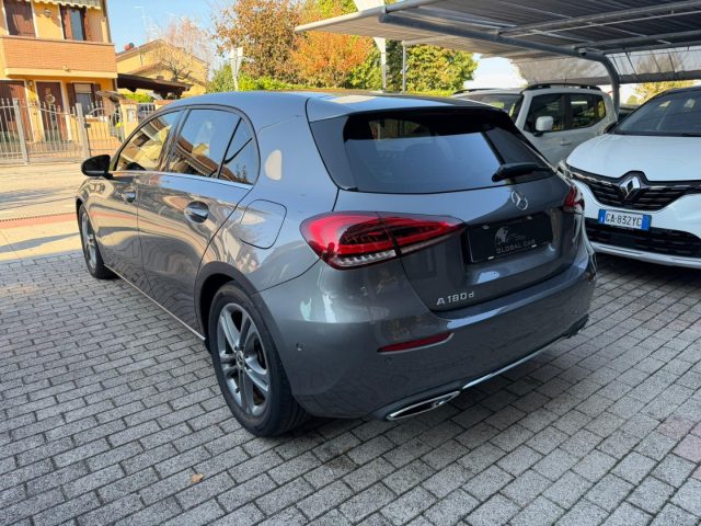 MERCEDES-BENZ A 180 usata 6