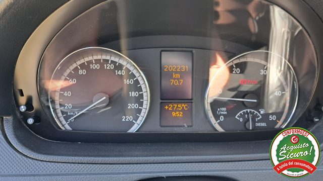 MERCEDES-BENZ Vito usata, con Cerchi in lega