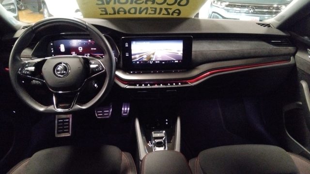 SKODA Octavia usata, con Controllo elettronico della corsia