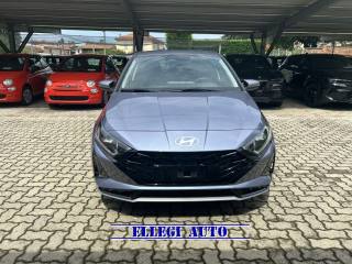 HYUNDAI i20 usata, con Airbag laterali