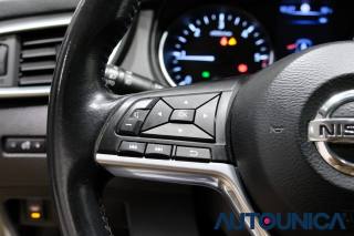 NISSAN Qashqai usata, con Fari LED