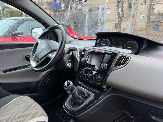 LANCIA Ypsilon usata, con Climatizzatore