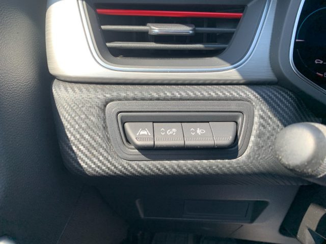 RENAULT Captur usata, con Volante in pelle