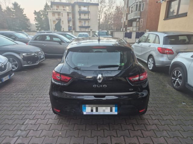 RENAULT Clio usata, con Alzacristalli elettrici
