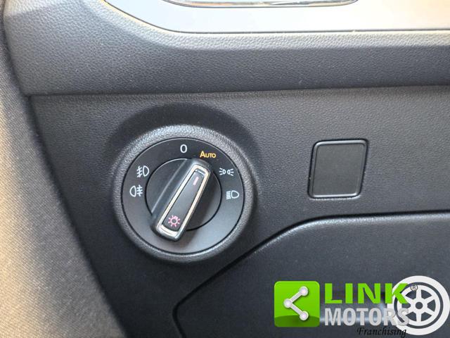 SEAT Leon usata, con Touch screen