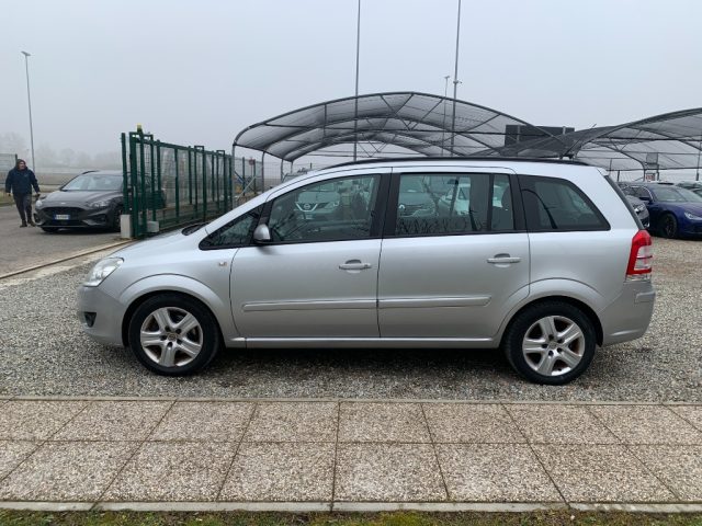 OPEL Zafira usata, con Climatizzatore