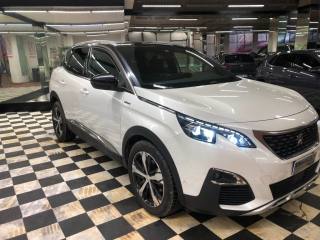 PEUGEOT 3008 usata, con Airbag