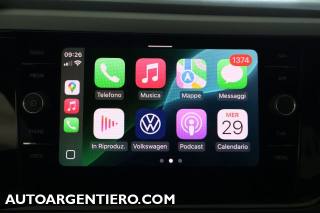 VOLKSWAGEN Taigo usata, con USB