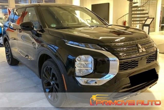 MITSUBISHI Outlander usata, con Airbag