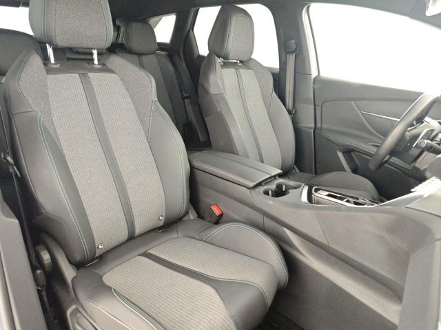 PEUGEOT 3008 usata, con Vetri oscurati