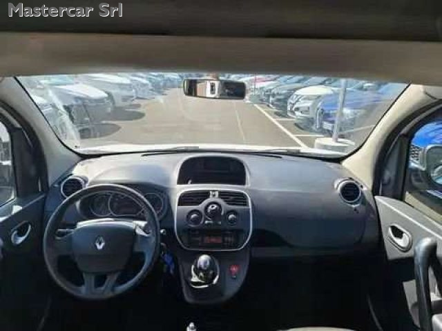RENAULT Kangoo usata 12
