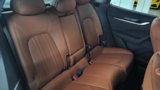 MASERATI Levante usata, con Fendinebbia