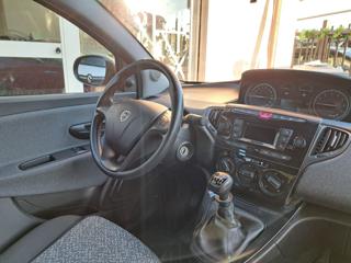 LANCIA Ypsilon usata, con Isofix