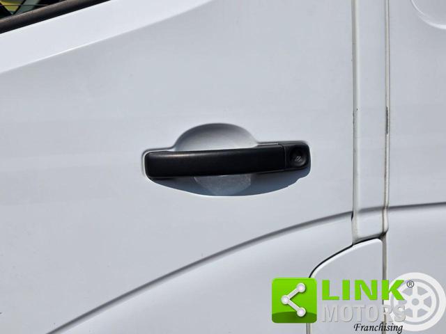RENAULT Master usata, con Start/Stop Automatico