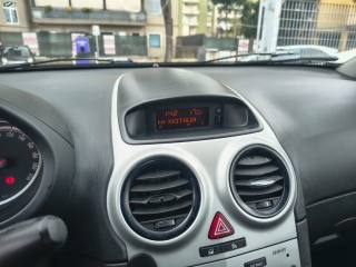 OPEL Corsa usata, con Chiusura centralizzata