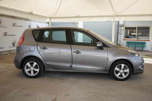 RENAULT Scenic usata, con Autoradio
