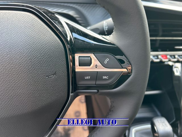 PEUGEOT 208 usata, con Touch screen