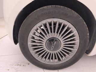 FIAT 500e usata, con Sensori di parcheggio posteriori