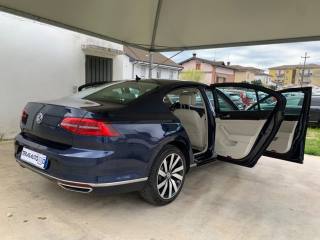 VOLKSWAGEN Passat usata, con Climatizzatore automatico, 3 zone