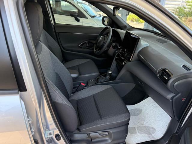 TOYOTA Yaris Cross usata, con Park Distance Control