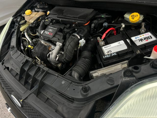 FORD Fiesta usata, con Servosterzo