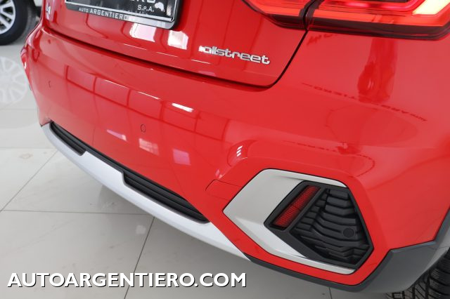 AUDI A1 usata, con Sensori di parcheggio posteriori