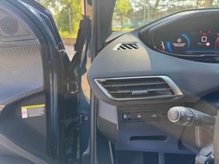 PEUGEOT 3008 usata, con Cerchi in lega