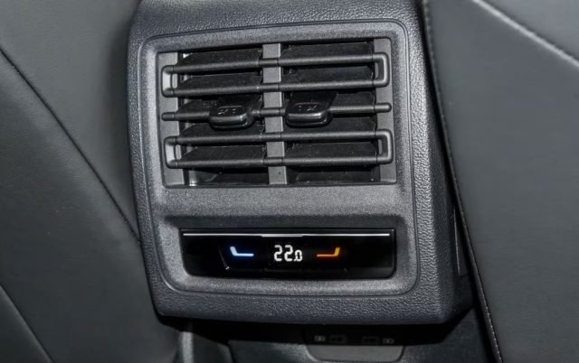 VOLKSWAGEN Golf usata, con ESP