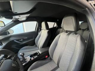 PEUGEOT 2008 usata, con Touch screen