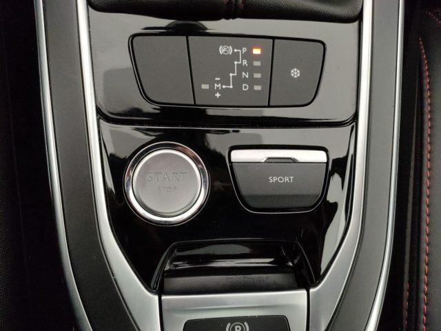 PEUGEOT 308 usata, con Specchietti laterali elettrici