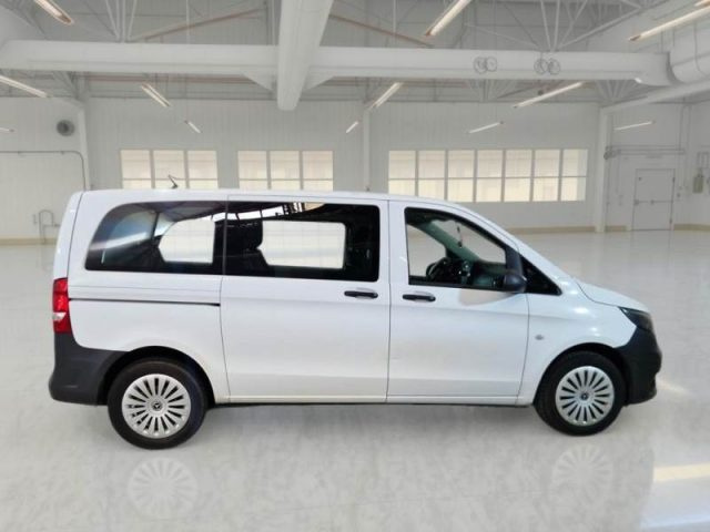 MERCEDES-BENZ Vito usata, con Autoradio