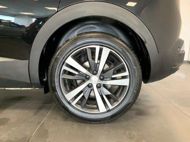PEUGEOT 3008 usata, con Autoradio digitale
