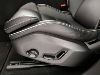 VOLVO XC60 usata, con Volante in pelle