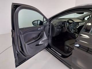 OPEL Astra usata, con Fendinebbia