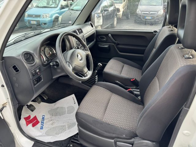 SUZUKI Jimny usata, con Servosterzo