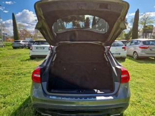 MERCEDES-BENZ GLA 200 usata, con Chiusura centralizzata