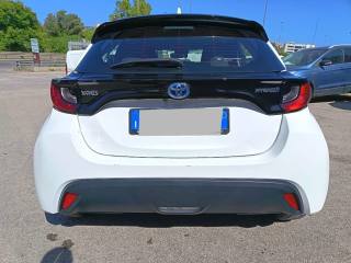 TOYOTA Yaris usata 7