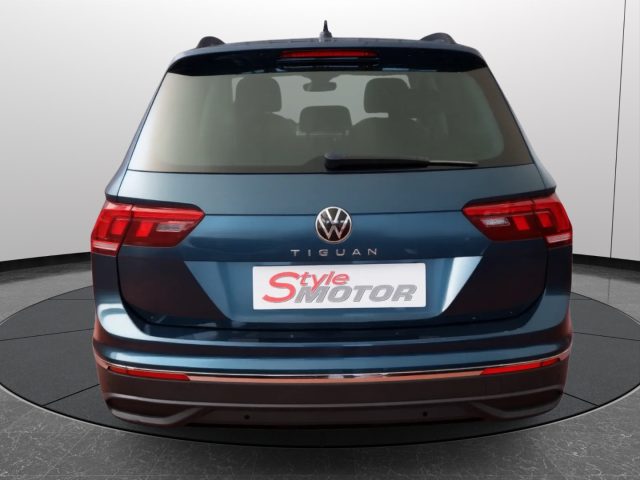 VOLKSWAGEN Tiguan usata, con Portapacchi