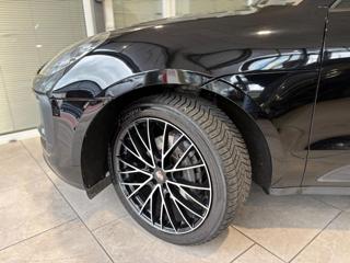 PORSCHE Macan usata, con Controllo automatico clima