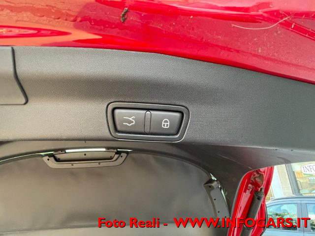 ALFA ROMEO Stelvio usata, con Volante multifunzione