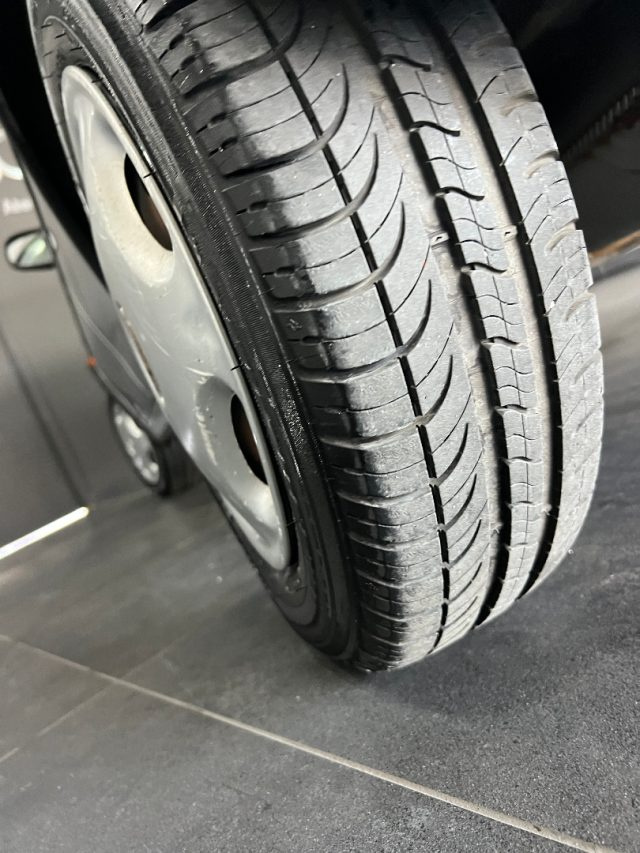 OPEL Corsa usata 10